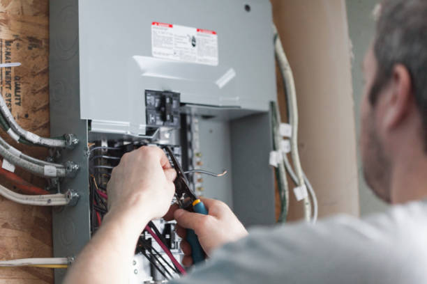 Best Emergency Electrical Repair Services  in Petersburg, IL